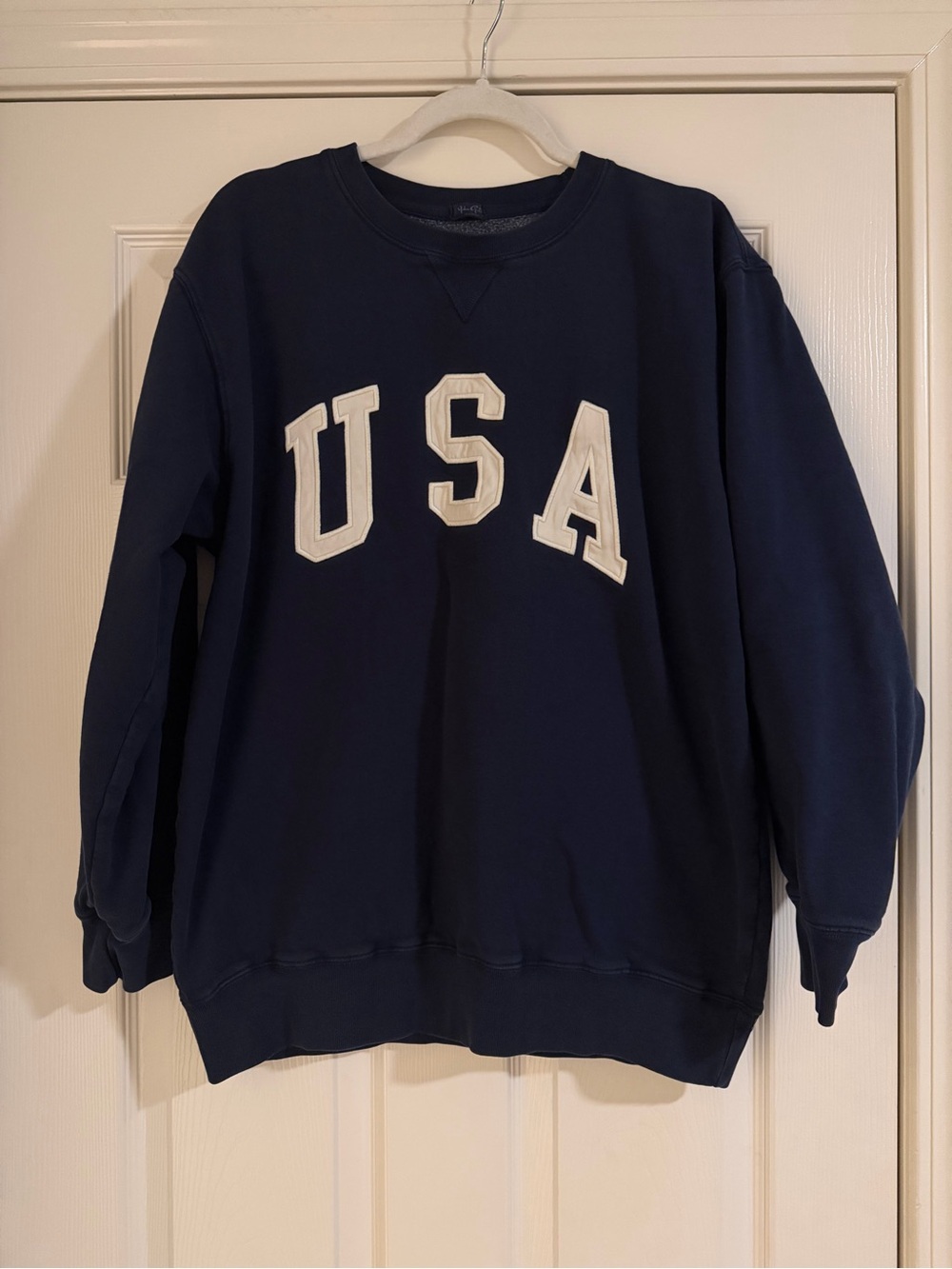 Brandy Melville USA Appliqué Crewneck Sweatshirt - Navy
